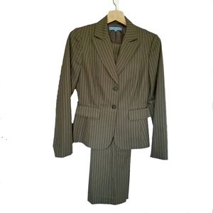 Antonio Melani Green Stripe Career Pants Suit 2 pc